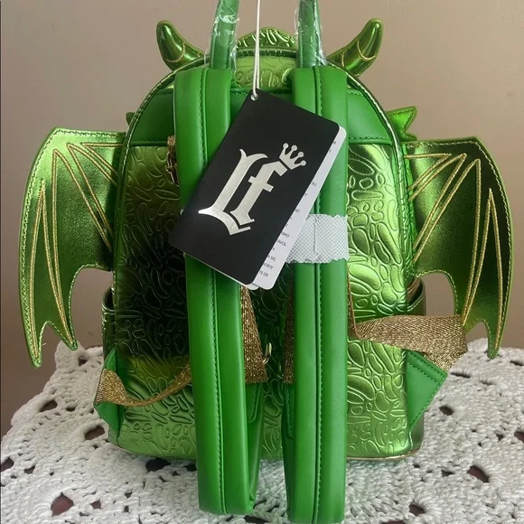 Loungefly Metallic Green 4TH WING DRAGON Bag/Backpack NEW - Picture 4 of 4
